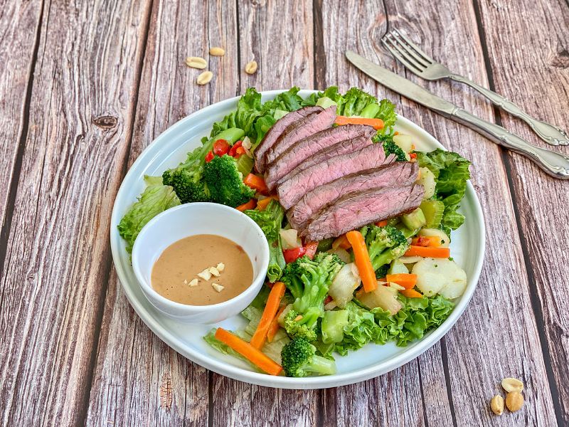 Steak with Peanut sauce